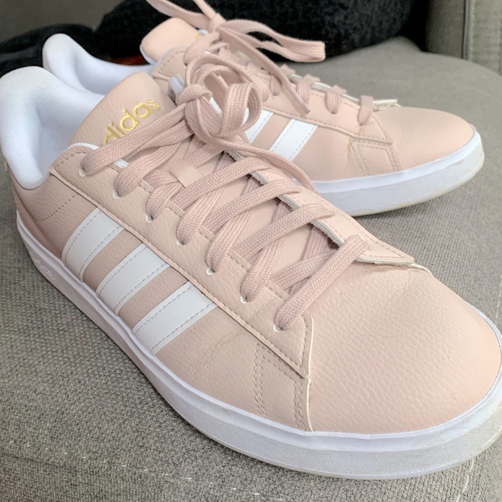 Adidas women sneakers taupe